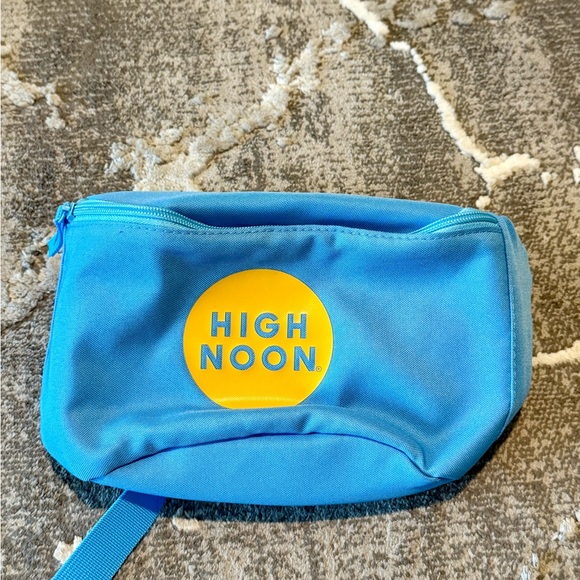 High Noon Blue and Yellow Fanny Pack - Picture 1 of 2
